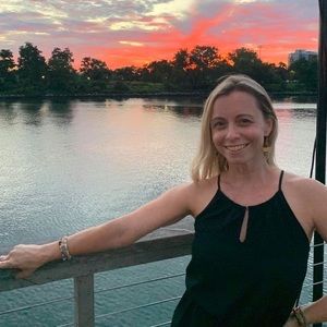 Meet your Posher, Amy